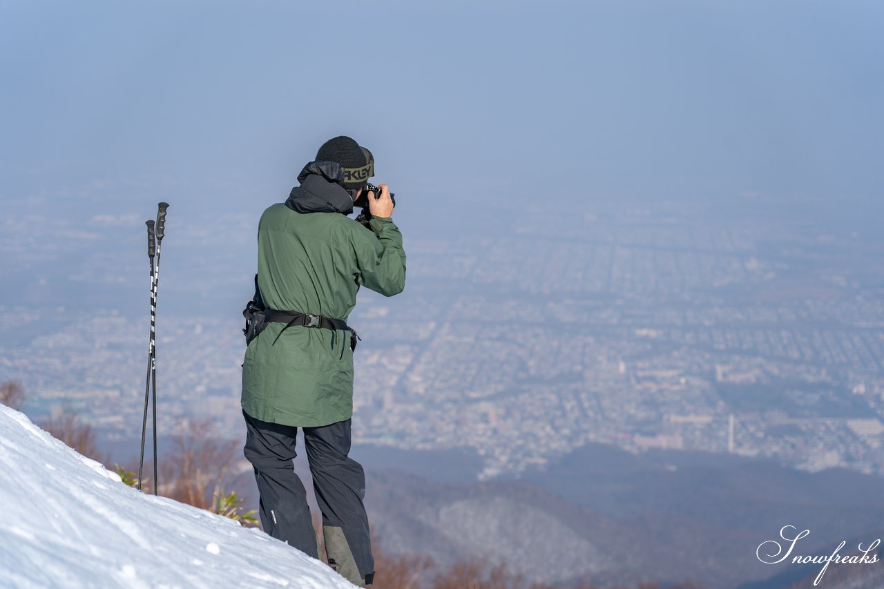 サッポロテイネ｜札幌市街を見渡す天空のゲレンデは、やはり気分最高！中西太洋さんと今季最初のフォトセッション(^^)/